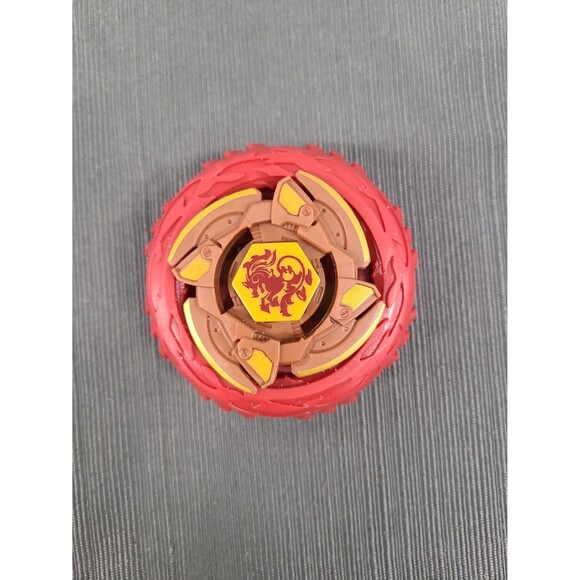 Beywheelz Beyblade Raging Shredder Zurafa with Launcher - Picture 2 of 3